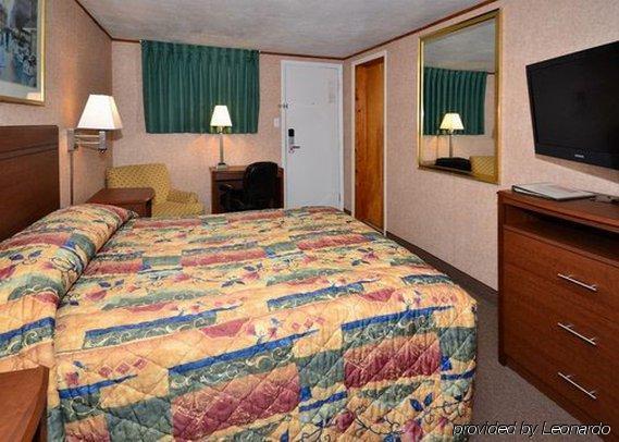 Econo Lodge Bellefonte I-99 Phòng bức ảnh