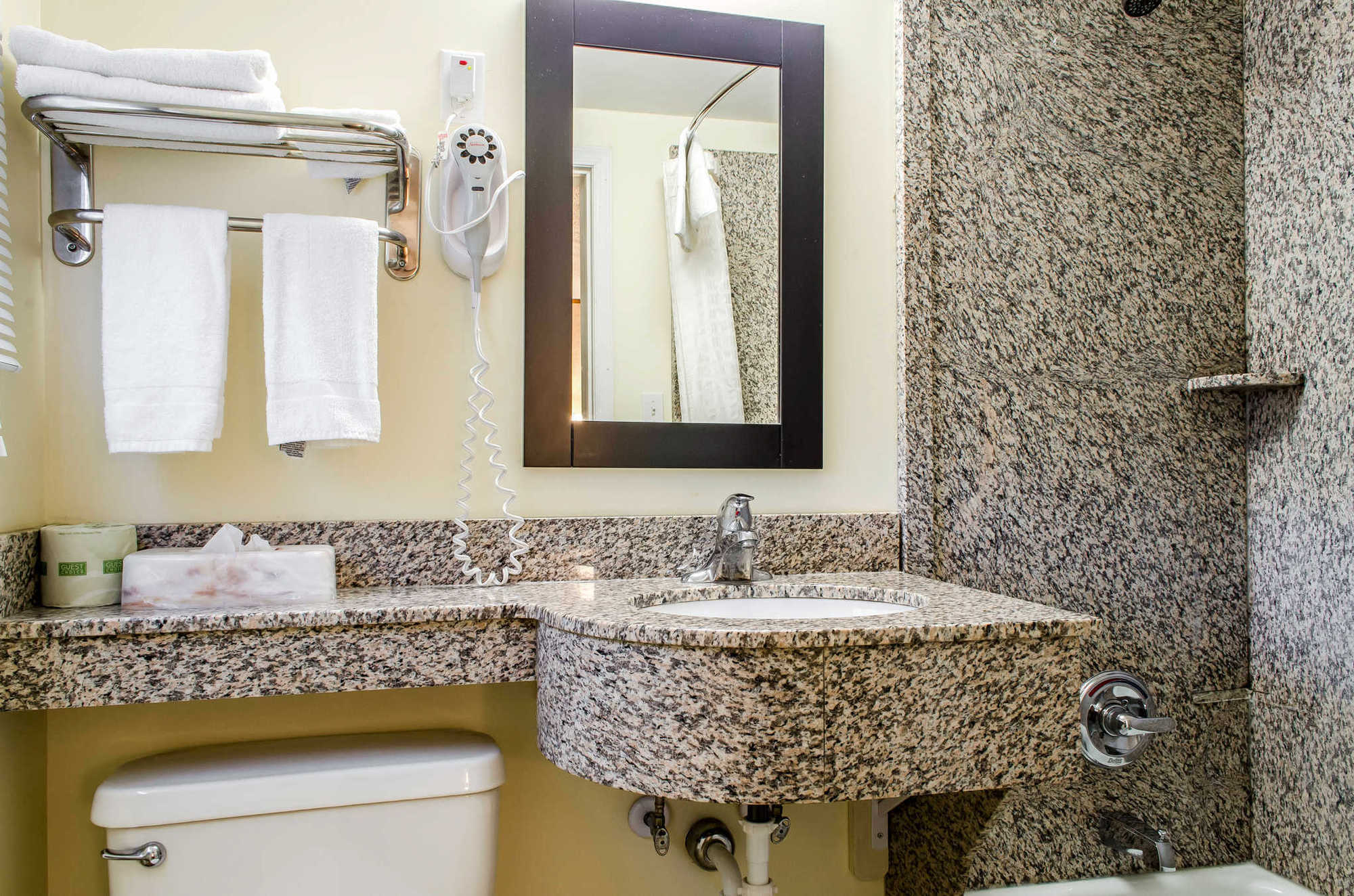 Econo Lodge Bellefonte I-99 Phòng bức ảnh